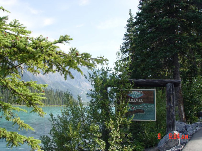 Emerald Lake Entrance